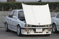 BMW E30 325i