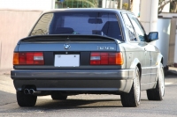 BMW E30 320i Mテク