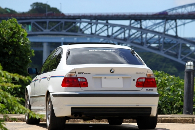 '00 BMW 325i Mスポーツ (BMW E46)