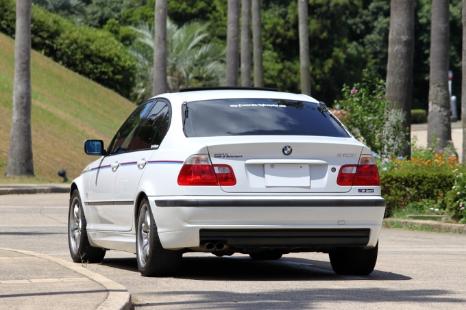 '00 BMW 325i Mスポーツ (BMW E46)