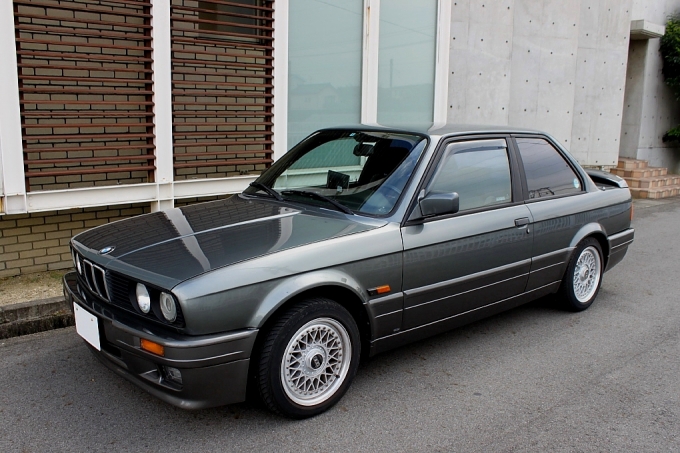 '91 BMW320i Mテクニック (BMW E30モデル)