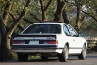 '86 BMWアルピナB10-3.5 クーペ (BMW E24)