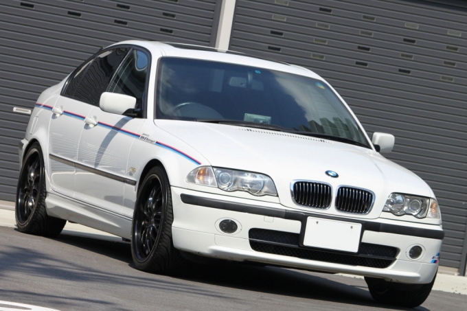 '00 BMW 325i Mスポーツ (BMW E46)