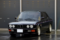 '87 BMW M535i (E28)　M5仕様　BMW Mカラー （3色） オリジナル デコライン