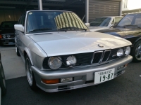 BMW M5 (E28 TYPE)