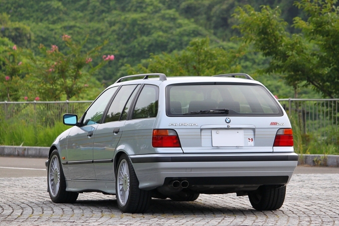 '97 BMWアルピナ B6-2.8 ツーリング (BMW E36モデル)