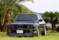 '87 BMWアルピナB6-2.7 (BMW E30)