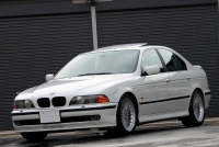 BMWアルピナ B10 3.2 (BMW E39)