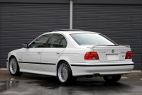 BMWアルピナ B10 3.2 (BMW E39)