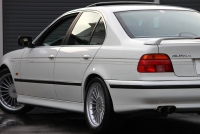 BMWアルピナ B10 3.2 (BMW E39)