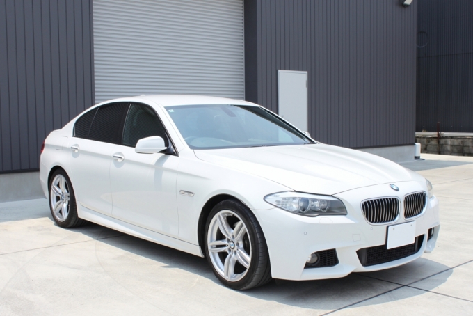 BMW 523i  Mスポーツ (F10)  