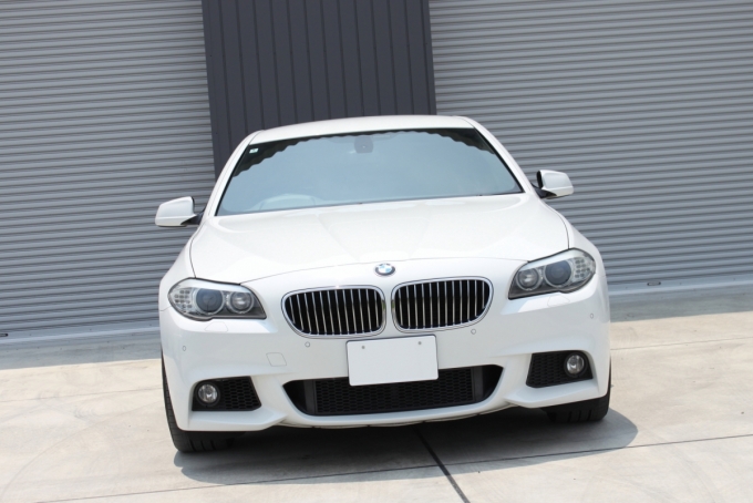 BMW 523i  Mスポーツ (F10)  