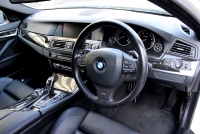 BMW 523i  Mスポーツ (F10)  