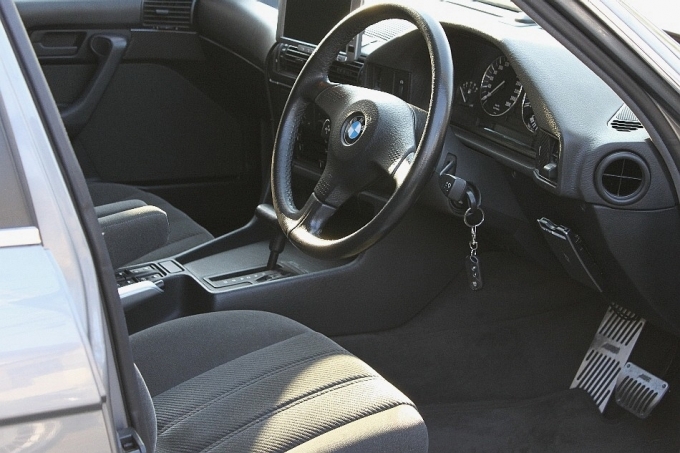 BMW E34 内装