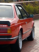 アルピナB9　(BMW E24)