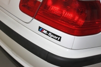 BMW 325i  Mスポーツ (BMW E46)
