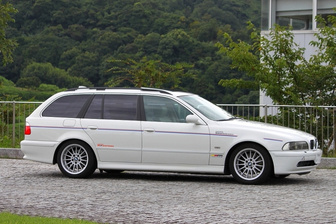 BMW E39 530i　ツーリング BMW M TOURING